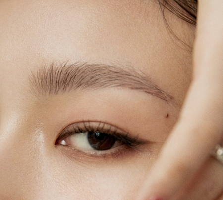 Laka Pixi Brow Cara mascara sourcils fixation et forme