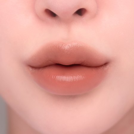 Laka Devil Lip kremowa szminka do ust