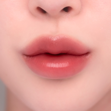 Laka Devil Lip kremowa szminka do ust