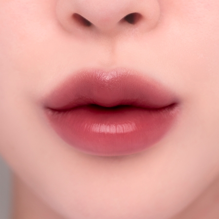 Laka Devil Lip Krēmveida lūpu krāsa