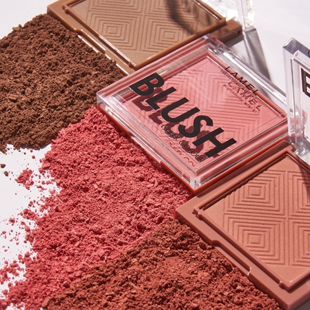 LAMEL OhMy Blush Cheek Colour kompakt arcpirosító matt hatással