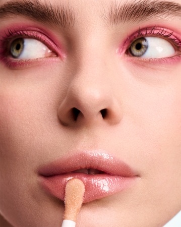LAMEL The Myth of Utopia Lip Shimmer Topper bleščeči sijaj za ustnice