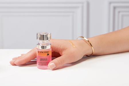 Lancôme Absolue Precious Cells concentré nuit en deux phases pour une peau lumineuse