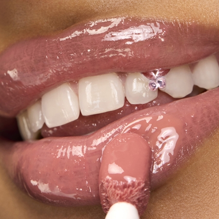 Lancôme Lip Idole Juicytreat lūpų blizgesys