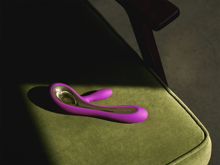 Lelo Soraya 2 vibromasseur muni d’un stimulateur clitoridien