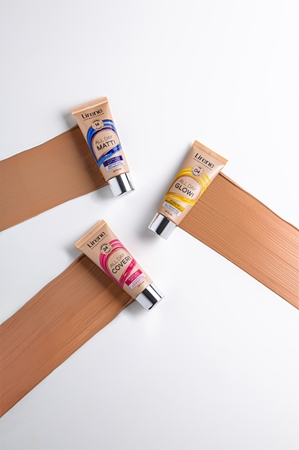 Lirene Nature Matte matující fluidní make-up pro dlouhotrvající efekt