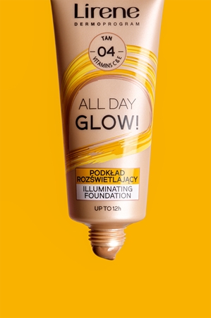 Lirene Vitamin C Maquilhagem iluminadora em fluido para efeito duradouro