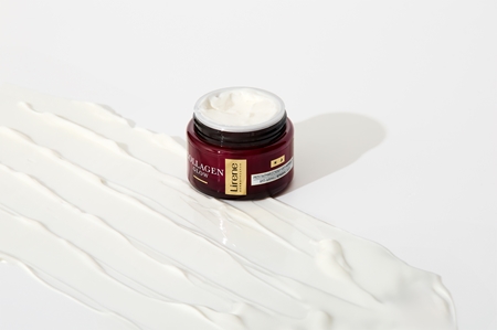Lirene Collagen Glow 70+ Age - Defying And Repairing Cream to nourish the skin and maintain its natural hydration