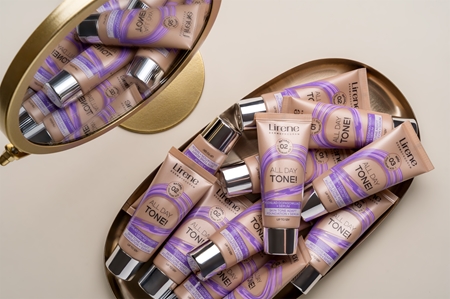 Lirene ALL DAY TONE! Hydrating Foundation for radiant-looking skin