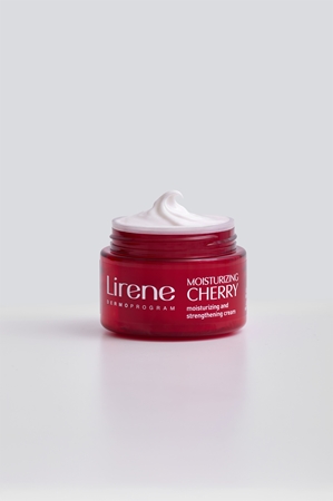 Lirene Hydration & Nourishment Moisturizing Cherry Light Refreshing Moisturiser with Cherry and Lemon