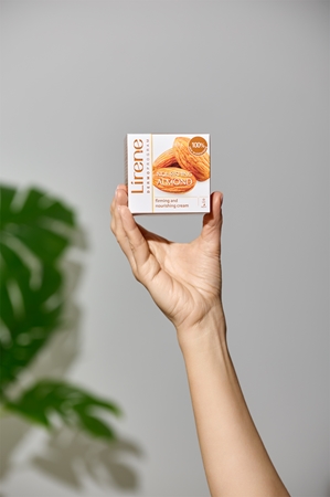 Lirene Hydration & Nourishment Nourishing Almond Moisturizing and Nourishing Cream for increased skin elasticity