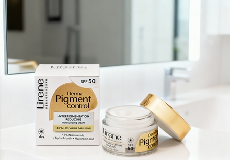 Lirene Derma Pigment Control Cream SPF 50 krem rozjaśniający i nawilżający na plamy pigmentacyjne SPF 50