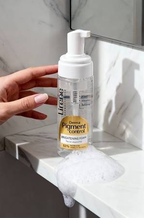 Lirene Derma Pigment Control Brightening Foam Brightening Foam Cleanser for skin with hyperpigmentation