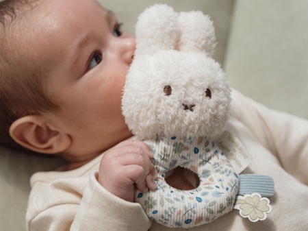 Little Dutch Miffy Fluffy Lucky Leaves Rattle Toy chrastítko