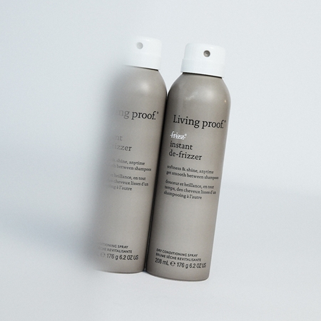 Living Proof No Frizz uhlazující sprej proti krepatění