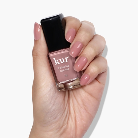 LONDONTOWN Kur Perfecting Nail Veil lak za učvrstitev nohtov