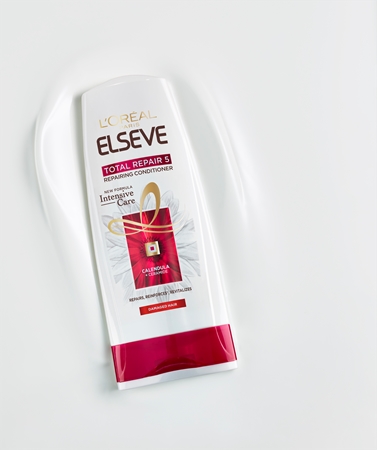 L’Oréal Paris Elvive Total Repair 5 balsamo rigenerante per capelli