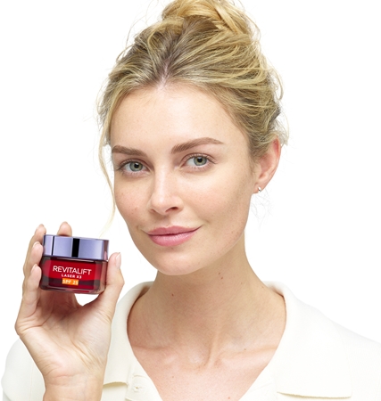 L’Oréal Paris Revitalift Laser Renew denní krém proti vráskám se střední UV ochranou