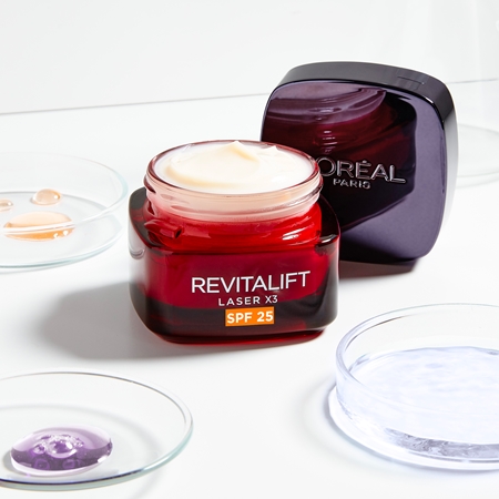 L’Oréal Paris Revitalift Laser Renew denní krém proti vráskám se střední UV ochranou