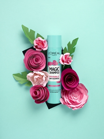 L’Oréal Paris Magic Shampoo Rose Tonic suchý šampón pre objem vlasov, ktorý nezanecháva biele stopy
