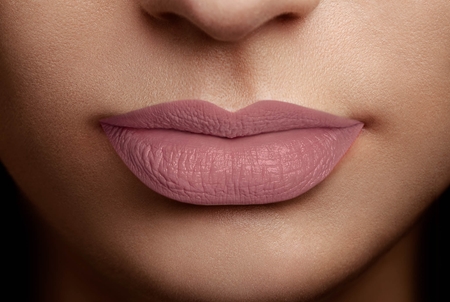 L’Oréal Paris Infallible Les Chocolats ruj lichid ultra mat