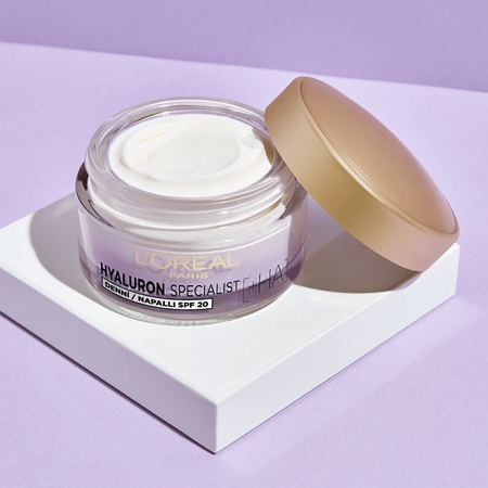 L’Oréal Paris Hyaluron Specialist auffüllende, feuchtigkeitsspendende Creme SPF 20