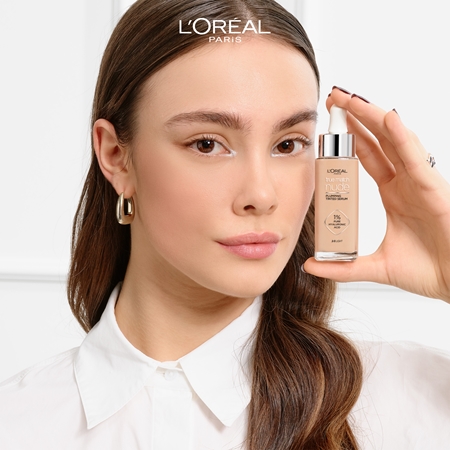 L’Oréal Paris True Match Nude Plumping Tinted Serum sérum pro sjednocení barevného tónu pleti