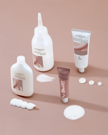 L’Oréal Paris Excellence Universal Nudes перманентната боя за коса