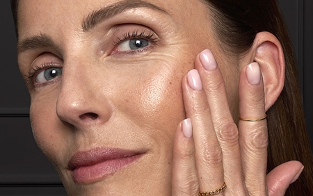 L’Oréal Paris Age Perfect Cell Renew Midnight regenerační pleťové sérum
