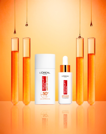 L’Oréal Paris Revitalift fluid do twarzy z witaminą C
