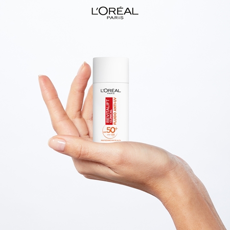 L’Oréal Paris Revitalift Clinical fluido facial con vitamina C