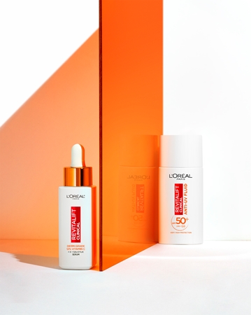 L’Oréal Paris Revitalift serum do twarzy z witaminą C