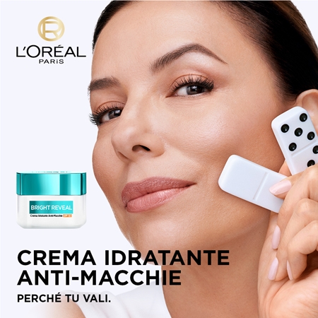 L’Oréal Paris Bright Reveal crema idratante contro le macchie della pelle