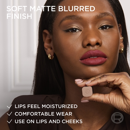 L’Oréal Paris Color Riche Matin Balm Velvet Lipstick with matt effect