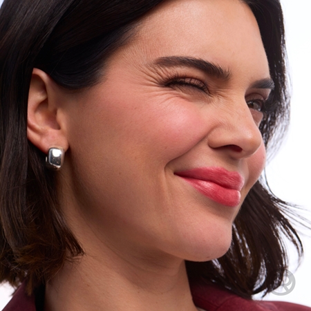 L’Oréal Paris Hyaluron Tint Lip Stain Serum rouge à lèvres liquide pour un effet naturel