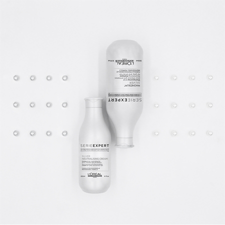 L’Oréal Professionnel Serie Expert Silver strieborný šampón neutralizujúci žlté tóny