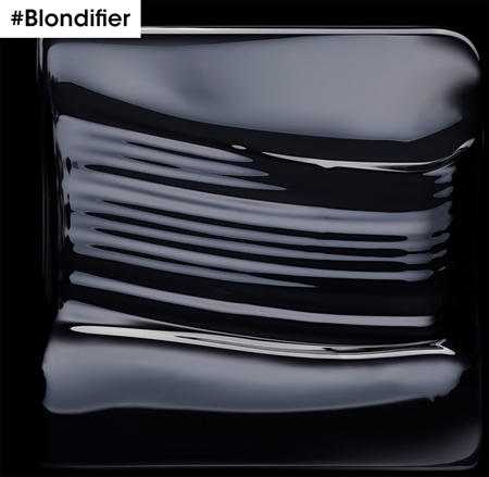 L’Oréal Professionnel Serie Expert Blondifier zkrášlující a regenerační šampon pro zesvětlené, melírované studené blond vlasy