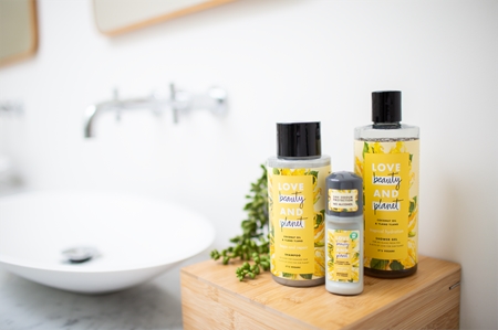 Love Beauty & Planet Hope and Repair shampoing régénérant pour cheveux abîmés