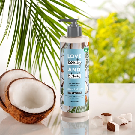 Love Beauty & Planet Luscious Hydration lait corporel hydratant