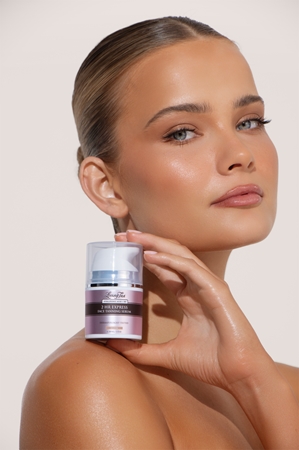 Loving Tan 2 HR Express samoopalovací sérum na obličej