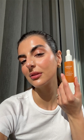 Lumene Nordic-C [VALO] Glow Boost rozjasňující pleťové sérum s kyselinou hyaluronovou