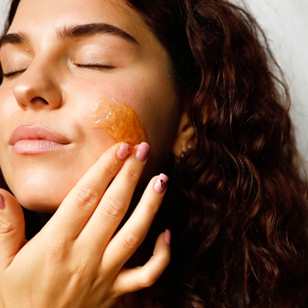 Lumene Nordic-C [VALO] Fresh Glow rozjasňující maska pro rozjasnění a vyhlazení pleti