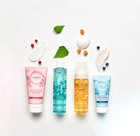 Lumene Radiance Boosting [KIRKAS] rozjasňující čisticí pěna