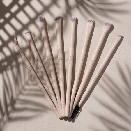 Luvia Cosmetics All Eye Want Nude Aura eye makeup brush set