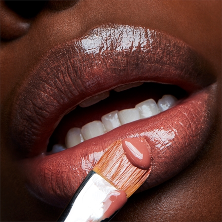 MAC Cosmetics Lipglass lesk na rty