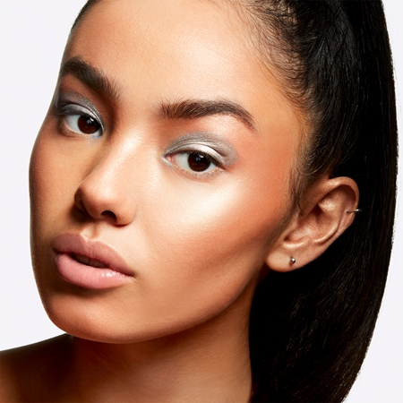 MAC Cosmetics Extra Dimension Skinfinish Highlighter highlighter