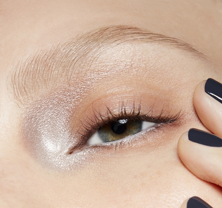 MAC Cosmetics Dazzleshadow glitter eyeshadow