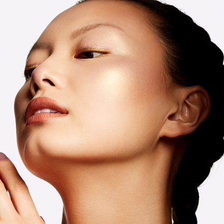 MAC Cosmetics Extra Dimension Skinfinish Highlighter rozjasňovač