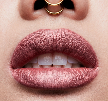 MAC Cosmetics Retro Matte Liquid Lipcolour matný tekutý rúž
