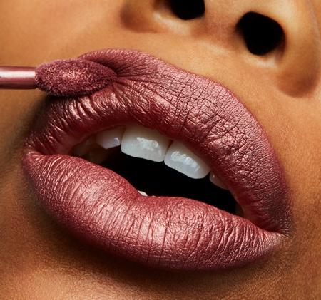 MAC Cosmetics Retro Matte Liquid Lipcolour matný tekutý rúž